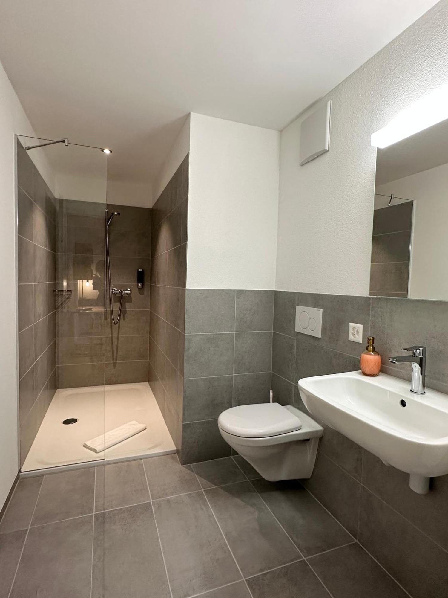 Hotel Raetia Ilanz/Glion Bagian luar foto